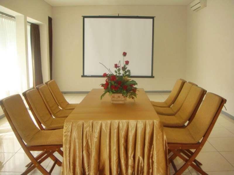 Marciella Hotel Bandung Exterior photo